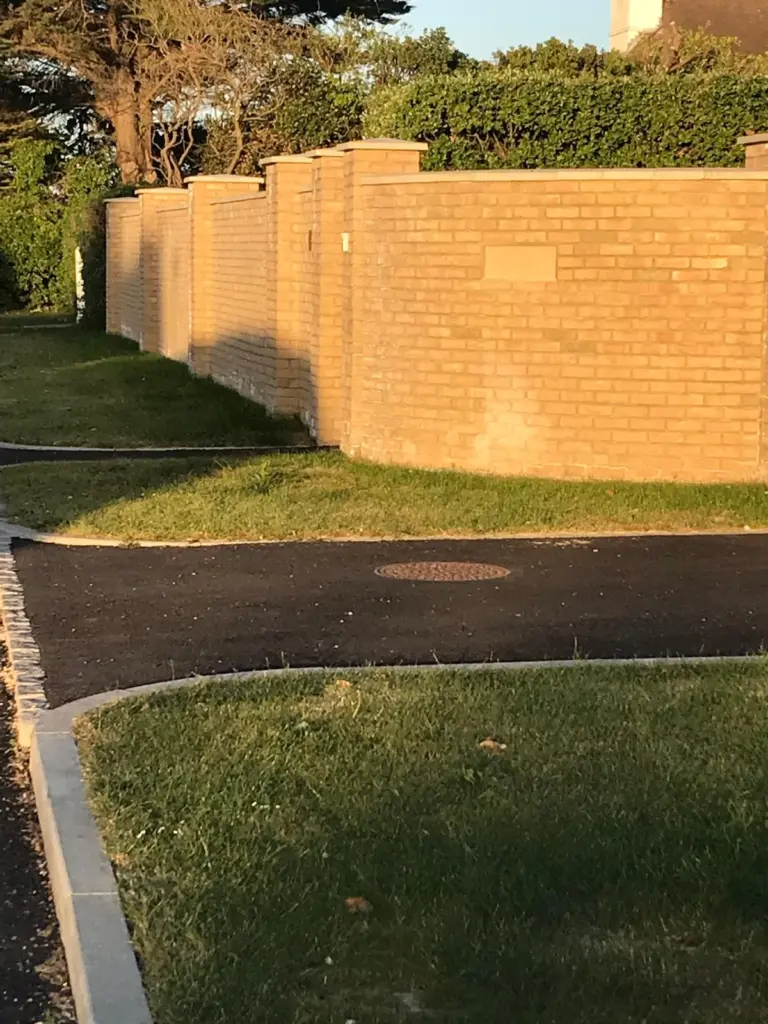 bloom-and-stone-essex-brick-garden-wall